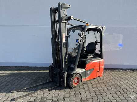 Carrelli elettrici 3 ruote 2023  Linde E16C (1)