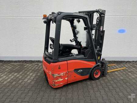 Carrelli elettrici 3 ruote 2023  Linde E16C (2)