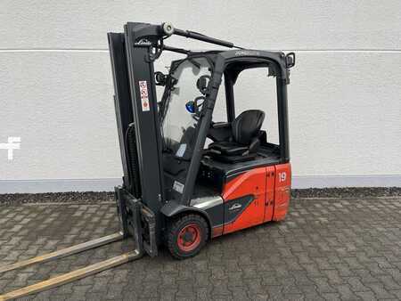 Carrelli elettrici 3 ruote 2023  Linde E16C (1)