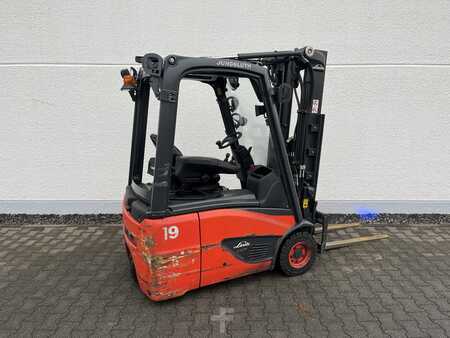 Carrelli elettrici 3 ruote 2023  Linde E16C (2)