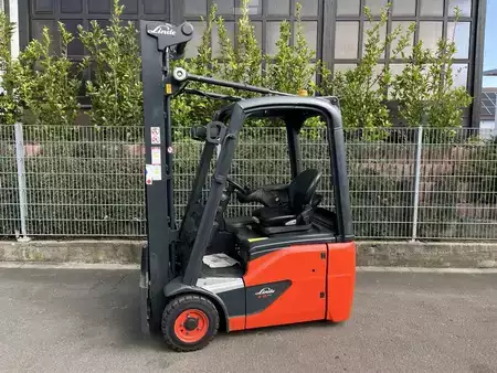 Electric - 3 wheels 2014  Linde E15 (1)
