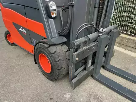 Eléctrica de 4 ruedas - Linde E35HL (4)