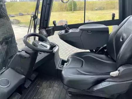 Carretilla elevadora GLP 2020  Linde H30T (3)