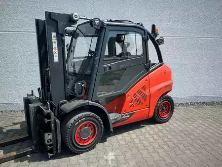 Wózki widłowe diesel 2020  Linde H50D Containerfähig (1)