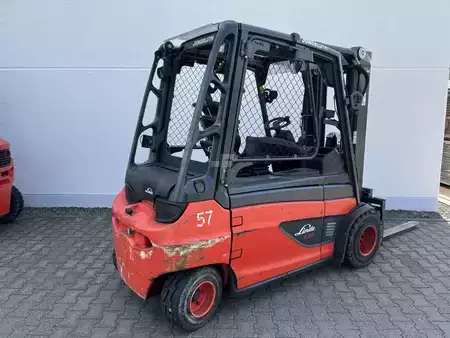 Eléctrico - 4 rodas 2021  Linde E35L (2)