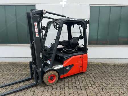 Carrelli elettrici 3 ruote 2021  Linde E16 (1)