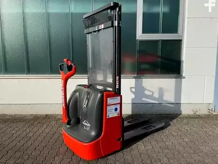 Magasemelésű béka 2024  Linde L12 (1)