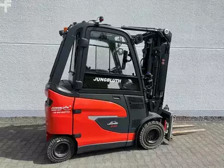 Eléctrica de 4 ruedas 2024  Linde E30H / 600 (2)