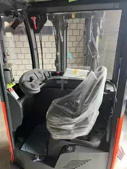 Tolóoszlopos targonca 2025  Linde R16G (3)