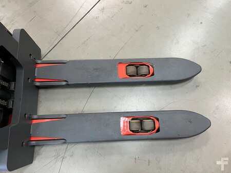 Stoccatori 2022  Linde L16 (2)