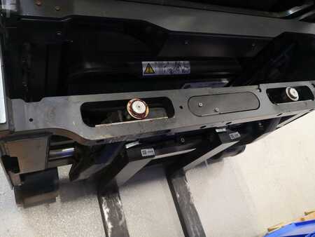Työntömastotrukki 2021  Linde R17X (5)