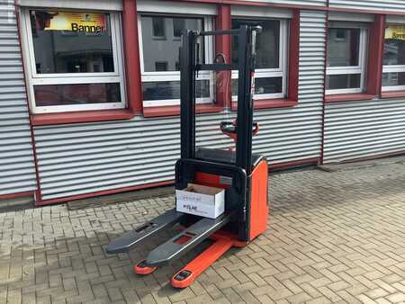 Hochhubwagen-Linde-L16