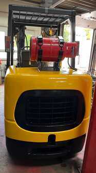 LPG Forklifts 2000  CAT Lift Trucks GC55 (3)