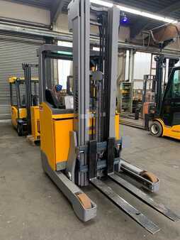 Reach Truck - Jungheinrich ETV216 (2)