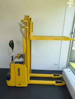 Stacker pedestre 2023  Stöcklin EDI14 B30 (6)