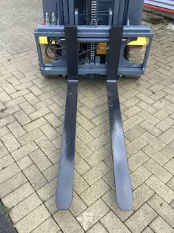 Elektro 3 Rad 2011  Jungheinrich EFG220 450DZ (5)