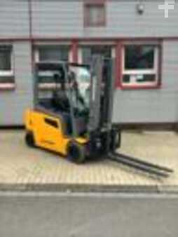 Elektro 4 Rad-Jungheinrich-EFG320 464DZ