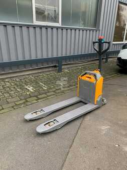 Niederhubwagen 2025  Jungheinrich AME16 (1)