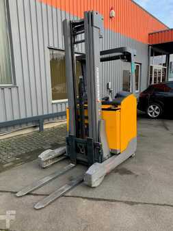 Tolóoszlopos targonca 2021  Jungheinrich ETV214 (1)