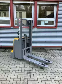 Pinontavaunu 2020  Jungheinrich EJC112z 250zz Li-Ion (1)