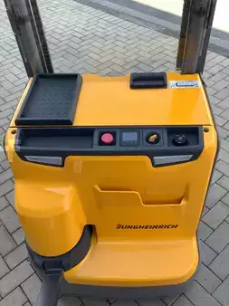 Hochhubwagen 2020  Jungheinrich EJC214 290ZT (4)