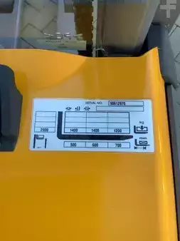 Hochhubwagen 2020  Jungheinrich EJC214 290ZT (6)