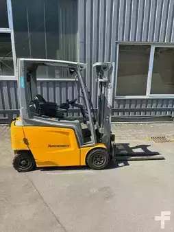 Sähkö - 4 pyör 2023  Jungheinrich EFG316k 300ZT (2)