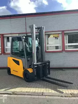 Elektro 4 Rad 2021  Jungheinrich EFG430s 400ZZ (1)