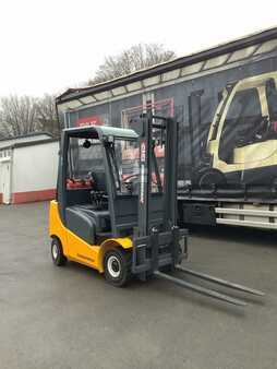 LPG VZV 2007  Mic CL20C (1)