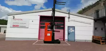 Skyvemast 2014  Toyota RRE140 (3)