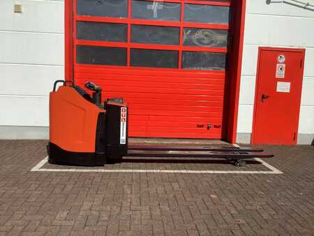 Nízkozdvižný vozík 2020 BT LPE250 (2)