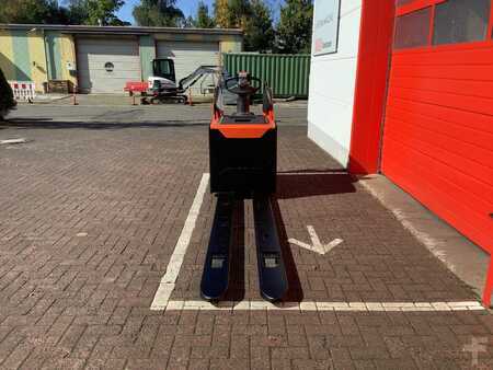 Wózki niskiego podnoszenia 2020  BT LPE250 (3)