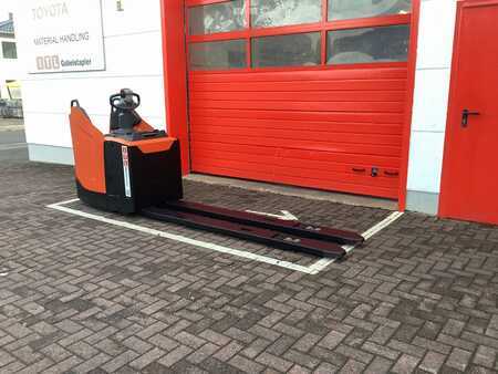 Wózki niskiego podnoszenia 2019  BT LPE250 (3)