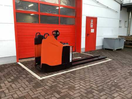 Wózki niskiego podnoszenia 2019  BT LPE250 (4)