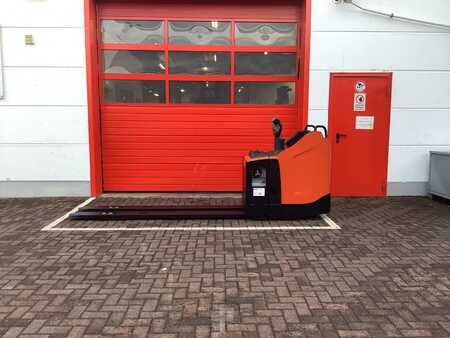 Wózki niskiego podnoszenia 2019  BT LPE250 (7)