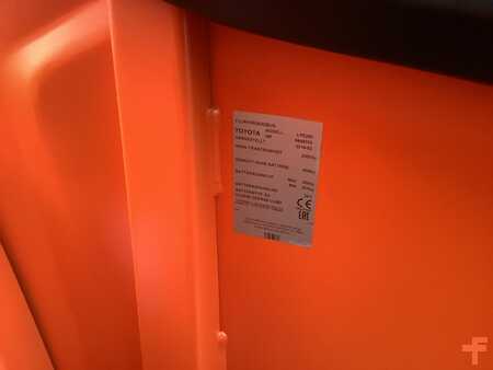 Wózki niskiego podnoszenia 2019  BT LPE250 (8)