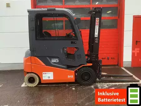 Elektro 4 Rad 2018 Toyota 8FBMKT30 (1)