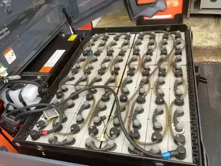 Elektrisk- 4 hjul 2018  Toyota 8FBMKT30 (10)