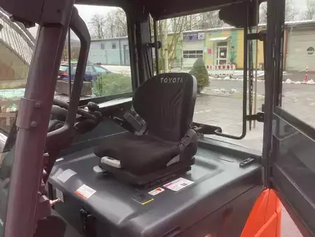 Elektrisk- 4 hjul 2018  Toyota 8FBMKT30 (8)