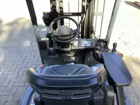 Eléctrico - 3 rodas 2015  Toyota 8FBEKT16-Export (7)