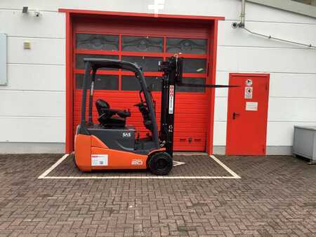 Elektro 3 Rad  Toyota 8FBE20T (2)