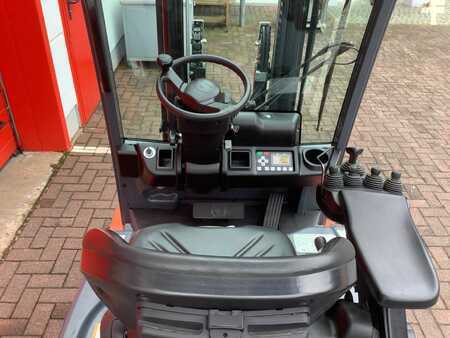 Elektro 3 Rad  Toyota 8FBE20T (9)