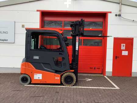 Sähkö - 4 pyör 2021  Toyota 8FBMT35 (2)