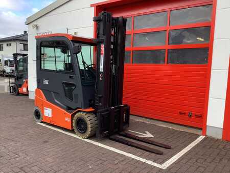 Sähkö - 4 pyör 2021  Toyota 8FBMT35 (5)