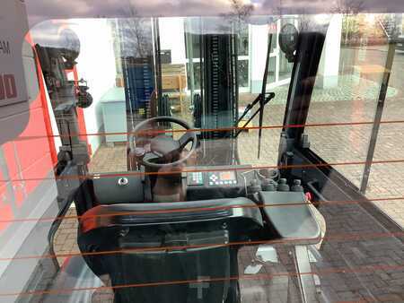 Sähkö - 4 pyör 2021  Toyota 8FBMT35 (9)