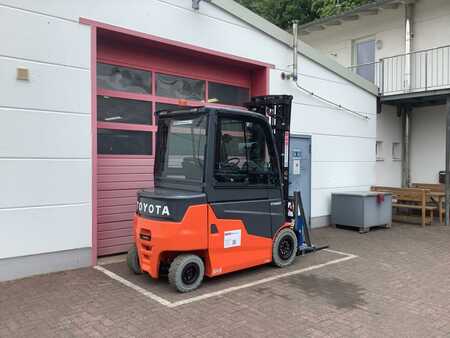 Electric - 4 wheels 2022  Toyota 9FBH25T (5)