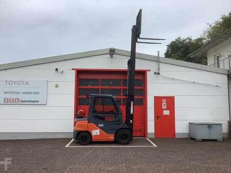 LPG VZV 2022 Toyota 02-8FGF25 (3)