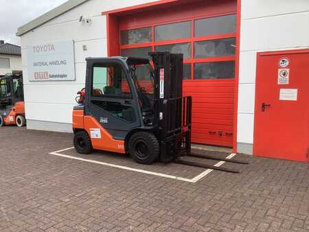 LPG VZV 2022  Toyota 02-8FGF25 (4)