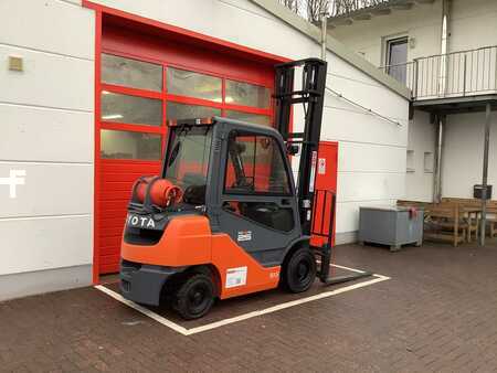 LPG VZV 2017 Toyota 02-8FGF25 (4)