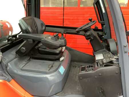 LPG Forklifts 2017  Toyota 02-8FGF25 (8) 